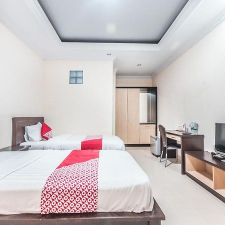 Oyo 1667 Wisma Lux Barkah Jakarta Exteriér fotografie