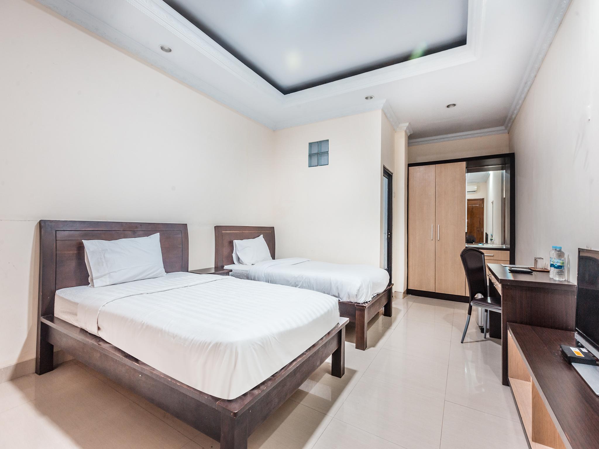 Oyo 1667 Wisma Lux Barkah Jakarta Exteriér fotografie