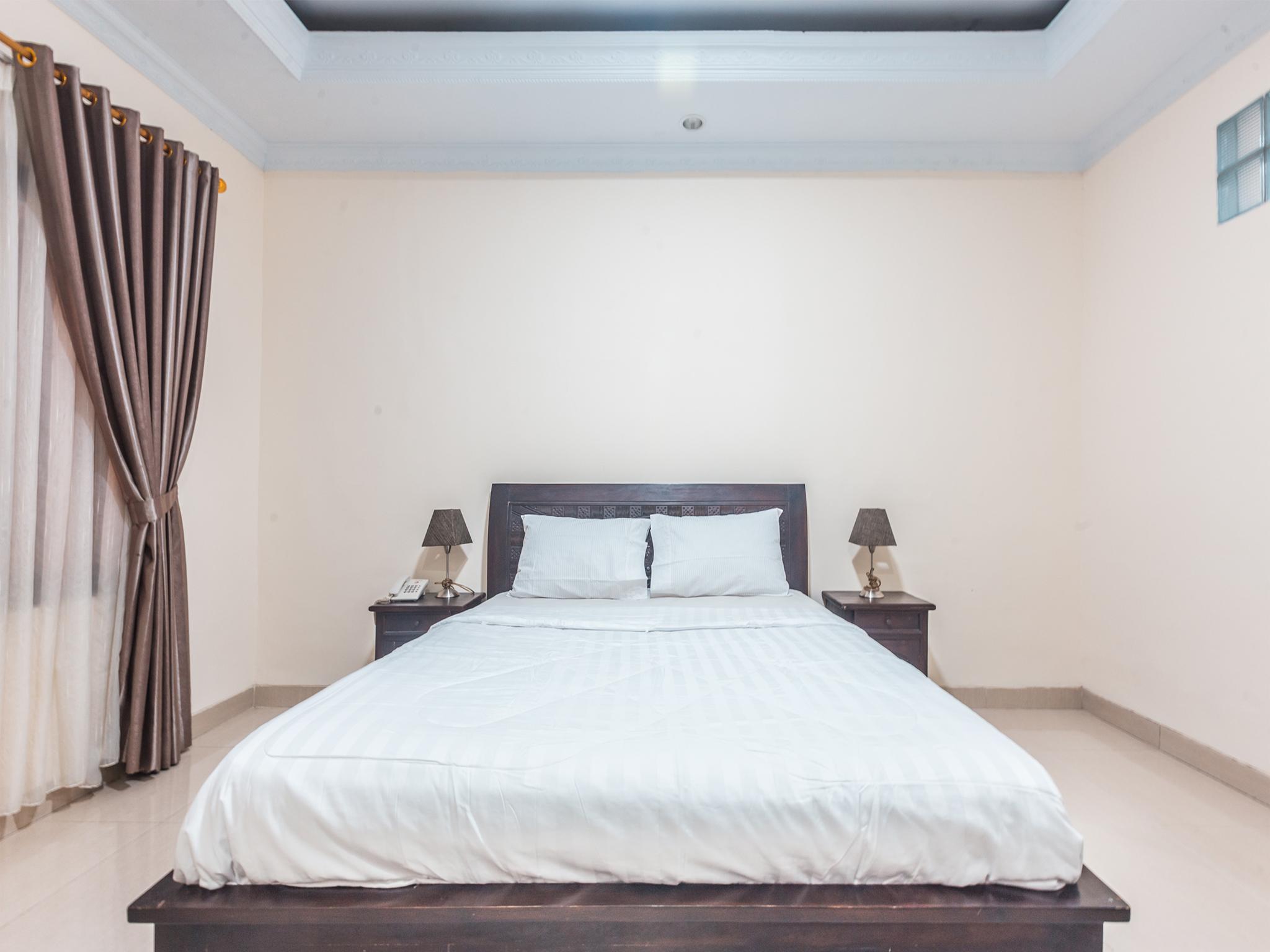 Oyo 1667 Wisma Lux Barkah Jakarta Exteriér fotografie