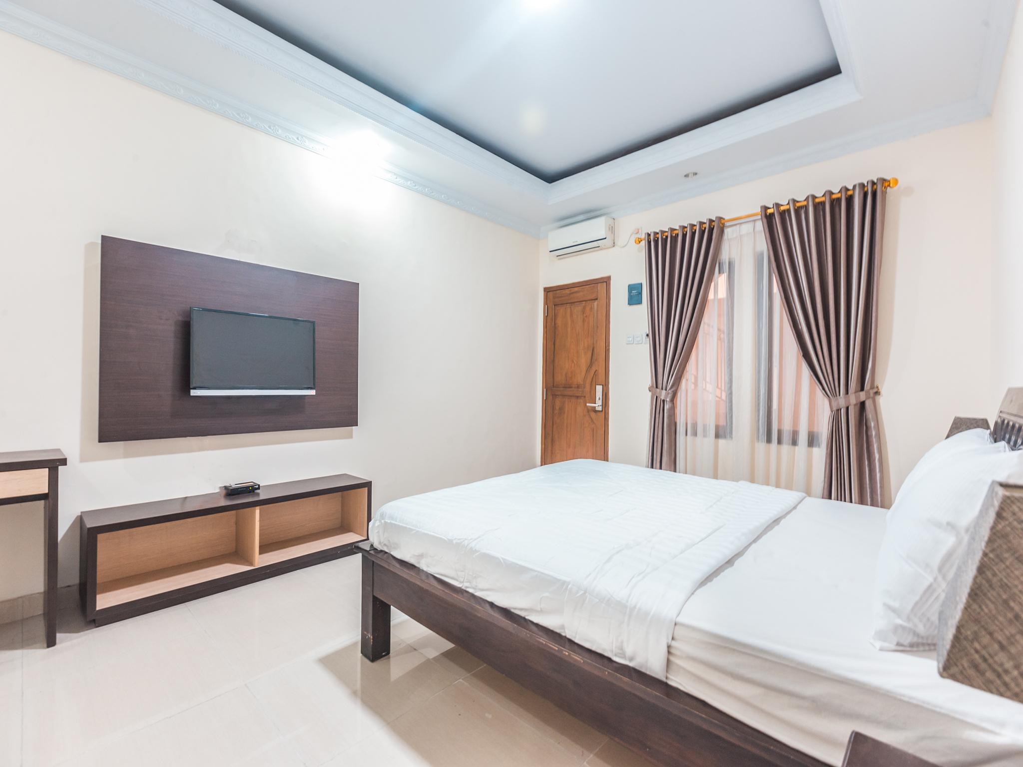 Oyo 1667 Wisma Lux Barkah Jakarta Exteriér fotografie