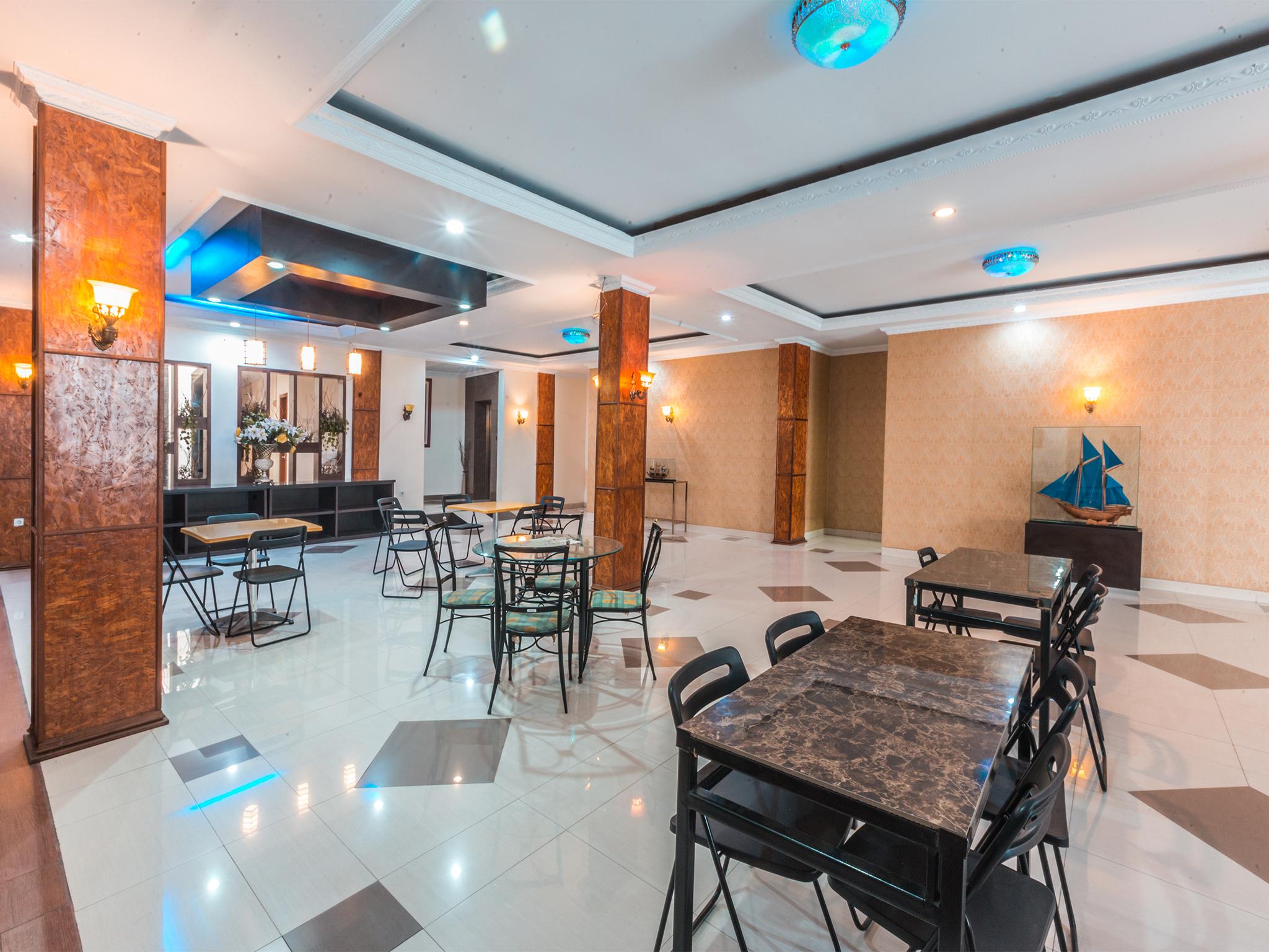 Oyo 1667 Wisma Lux Barkah Jakarta Exteriér fotografie