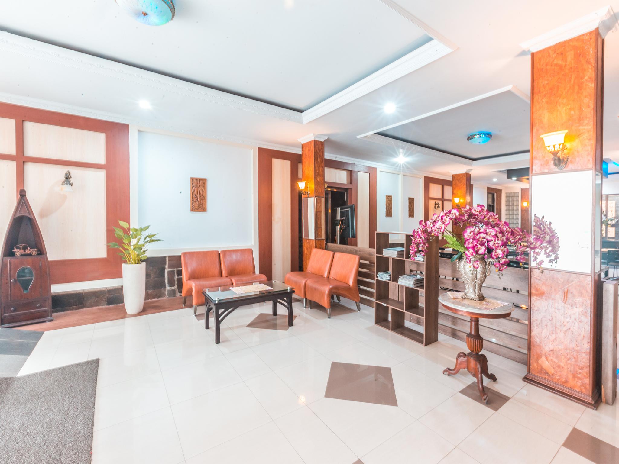 Oyo 1667 Wisma Lux Barkah Jakarta Exteriér fotografie
