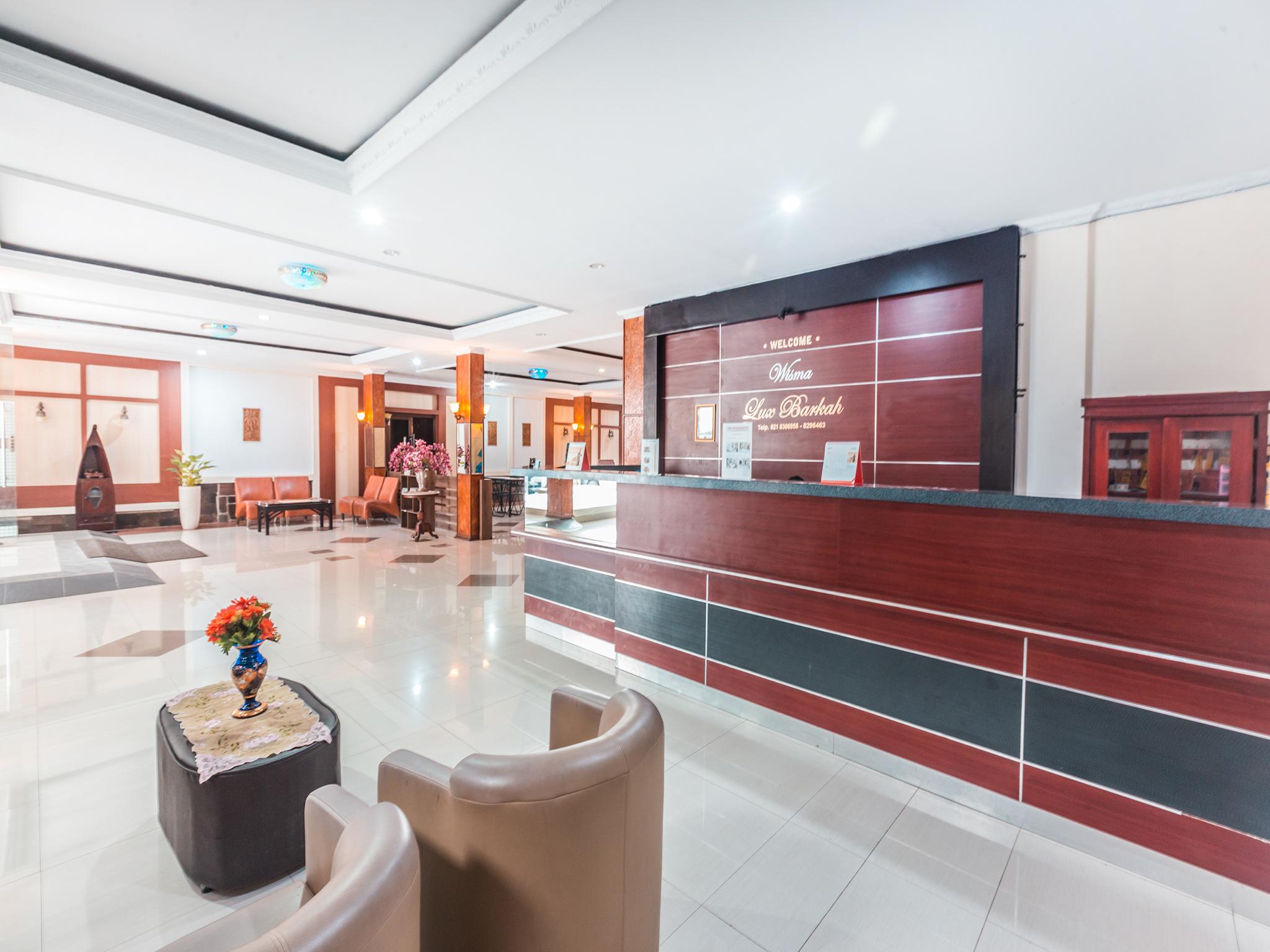 Oyo 1667 Wisma Lux Barkah Jakarta Exteriér fotografie