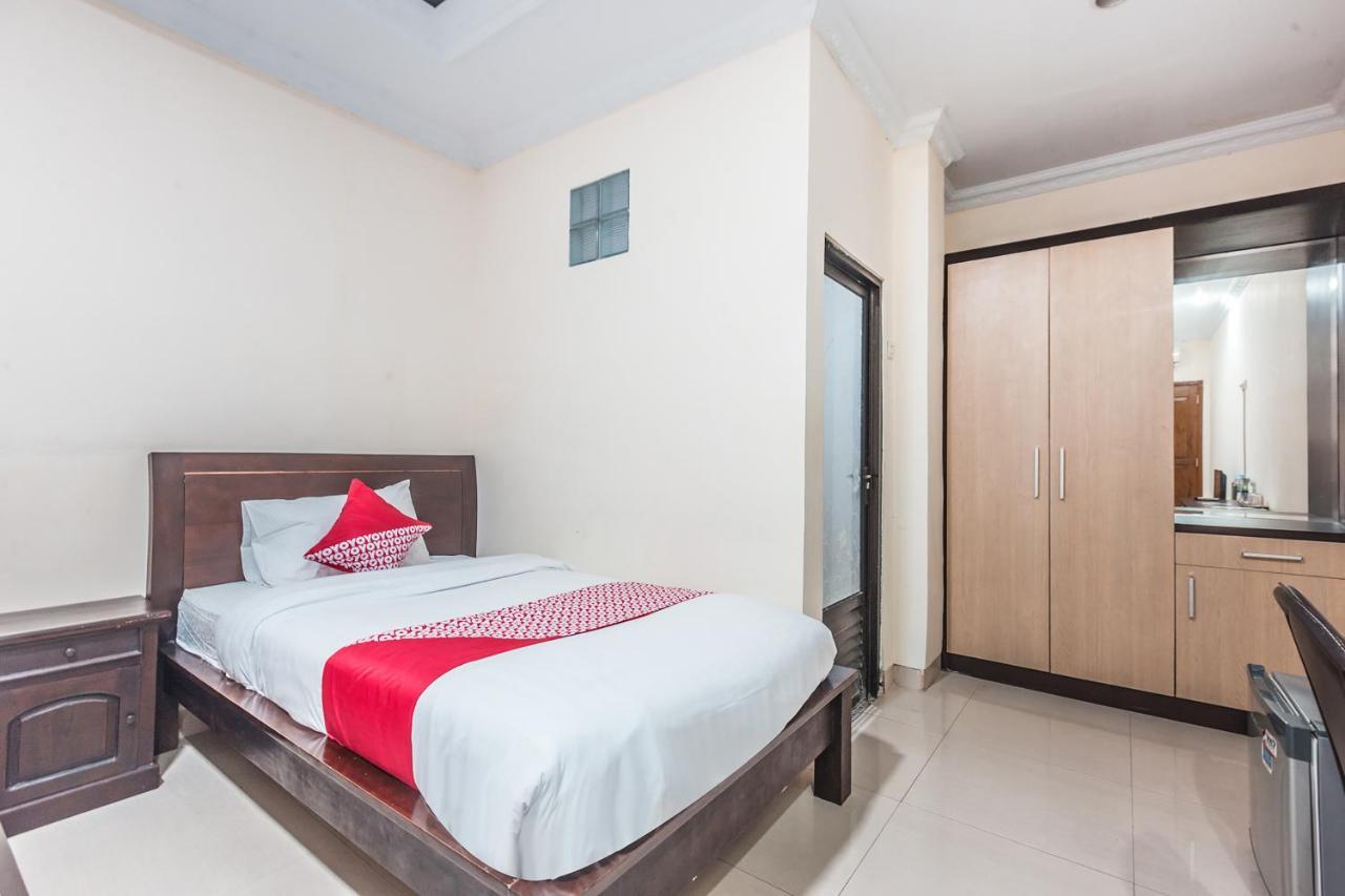 Oyo 1667 Wisma Lux Barkah Jakarta Pokoj fotografie